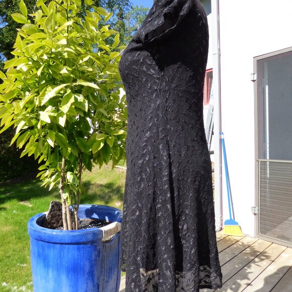 YOUNIQUE CLOTHING SEXY GOTH VAMPIRE BLACK LACE MINI DRESS BOHO PEASANT GYPSY L - Picture 2 of 6